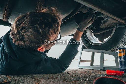repairing car