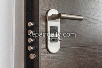 door lock