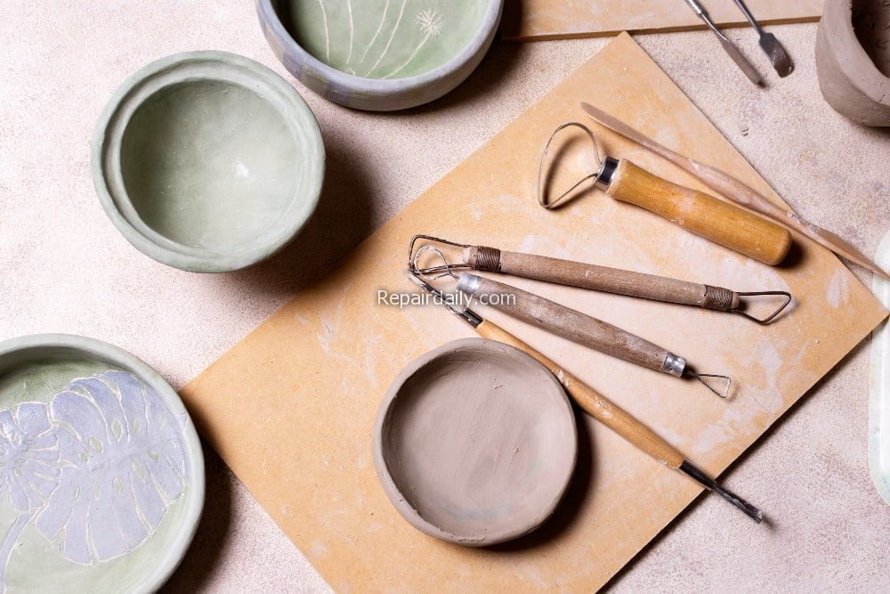 tools-pottery-table